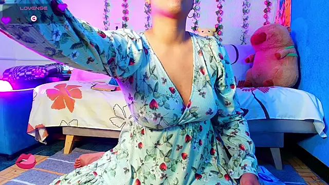 Vicky Miller 05 online show from 14, 4, 2026