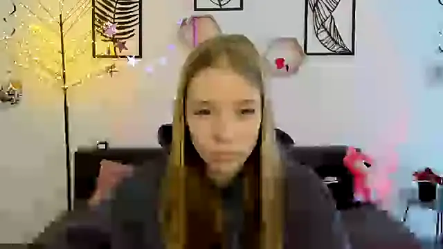 AnnNorriss online show from 26, 2, 2025