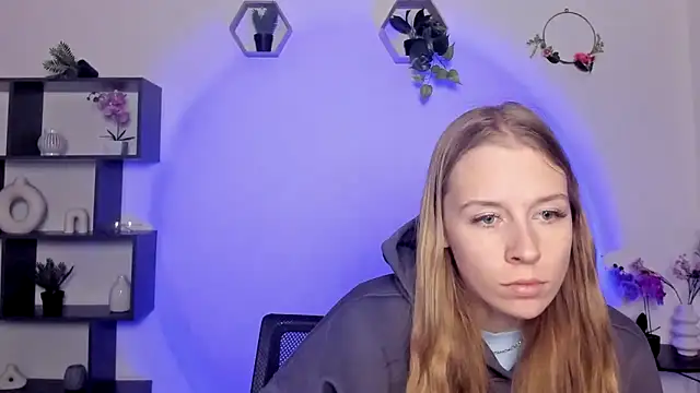 AnnNorriss online show from 3, 3, 2025