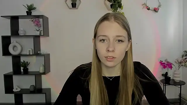 AnnNorriss online show from 6, 3, 2025