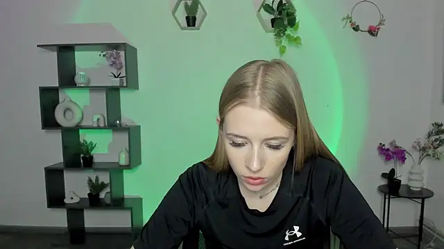 AnnNorriss online show from 17, 3, 2025