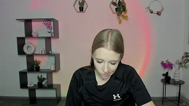 AnnNorriss online show from 17, 3, 2025