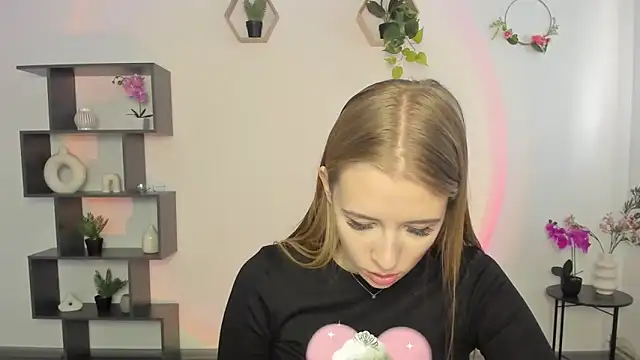 AnnNorriss online show from 18, 3, 2025