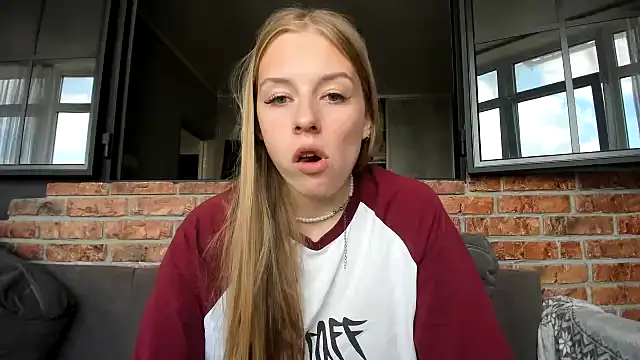 AnnNorriss online show from 20, 9, 2025