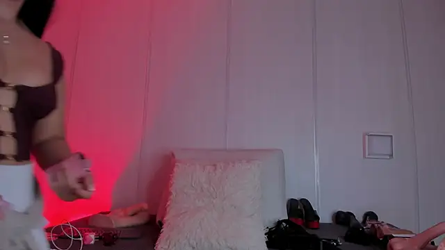 sasha riverss online show from 17, 2, 2026