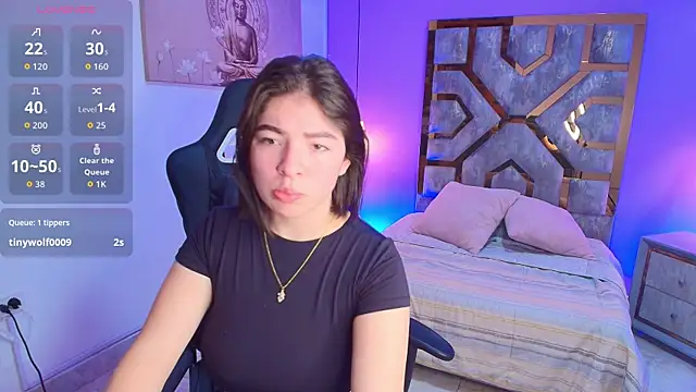 Zamira Taylor online show from 26, 10, 2025