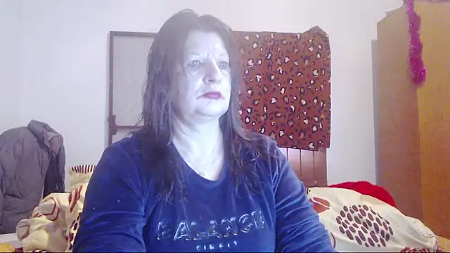 ExtasyMature online show from 1, 2, 2026