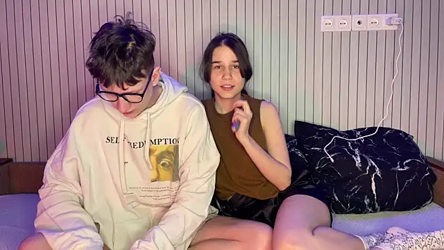 baby lesi online show from 5, 2, 2026