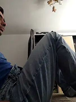andreiiiii2025 online show from 28, 4, 2026