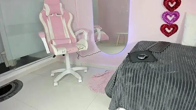 emily sweett24 online show from 24, 2, 2025