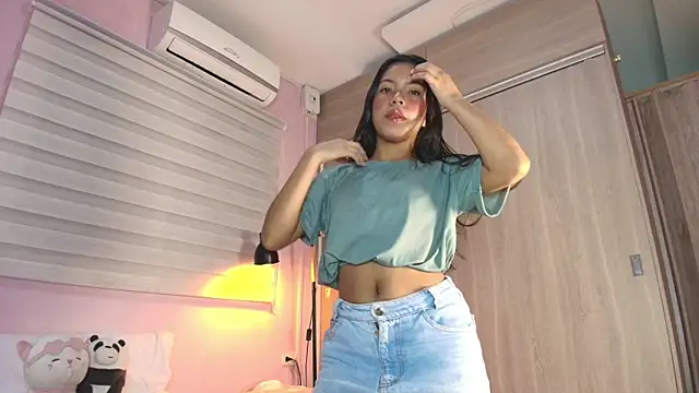 emily sweett24 online show from 10, 9, 2025