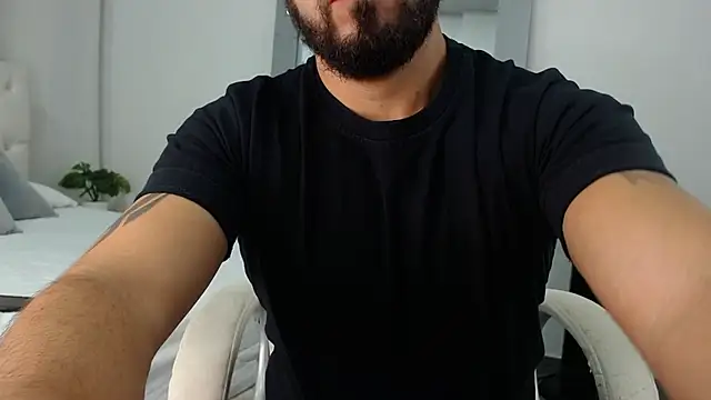 Snapshot of sebastian_colle chatting on 27, 2, 2025 sebastian colle online show from 27, 2, 2025