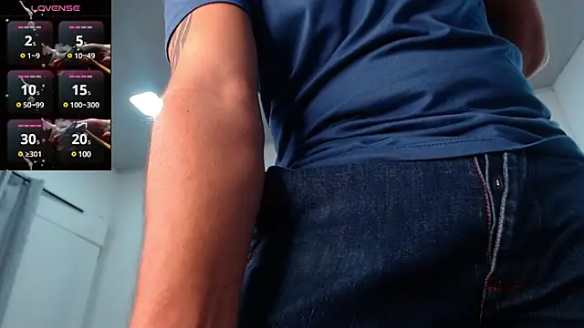 Snapshot of sebastian_colle chatting on 21, 3, 2025 sebastian colle online show from 21, 3, 2025