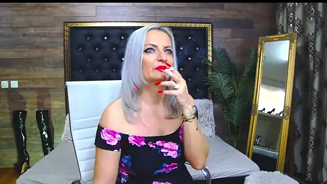 LadyTouch online show from 26, 2, 2025