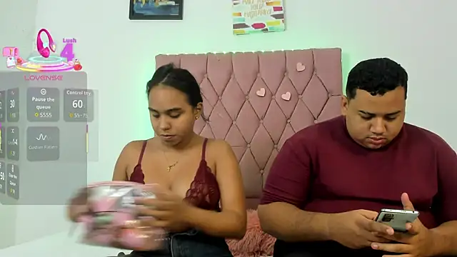 MICHAEL AND SHARON online show from 25, 11, 2025