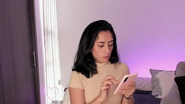  lucianapalmer online show from 6, 3, 2025