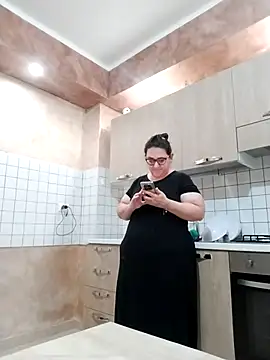 Dolcecurvy online show from 23, 7, 2026
