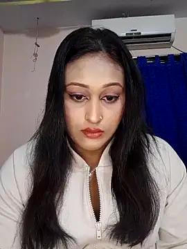 Snapshot of hotlovr chatting on 1, 3, 2025 hotlovr online show from 1, 3, 2025