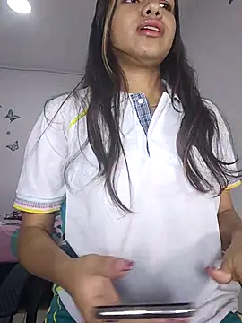 Snapshot of sophia_ramirez12 chatting on 10, 10, 2025 sophia ramirez12 online show from 10, 10, 2025