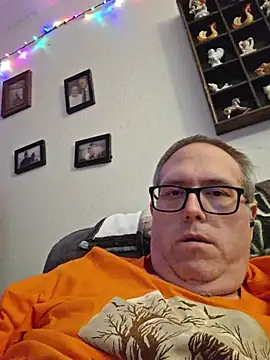 Smallone327 online show from 4, 10, 2025