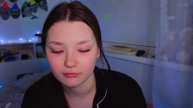 milliedoll online show from 4, 11, 2025