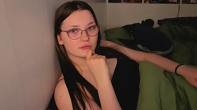 milliedoll online show from 13, 11, 2025