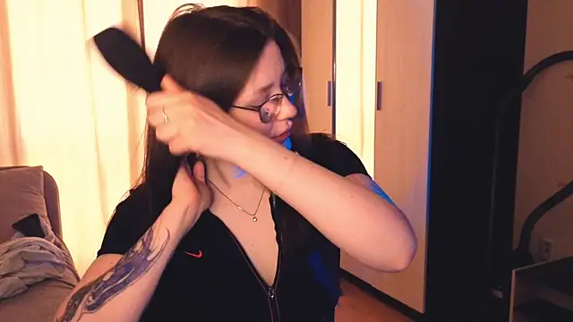 milliedoll online show from 14, 4, 2026