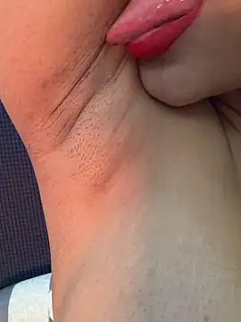 isha sassy online show from 5, 12, 2025