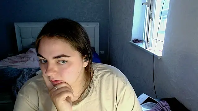 Snapshot of kitsune_8 chatting on 17, 7, 2026 kitsune 8 online show from 17, 7, 2026