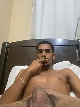 Snapshot of ldkzinnn chatting on 14, 3, 2025 ldkzinnn online show from 14, 3, 2025