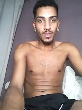 Snapshot of ldkzinnn chatting on 3, 10, 2025 ldkzinnn online show from 3, 10, 2025