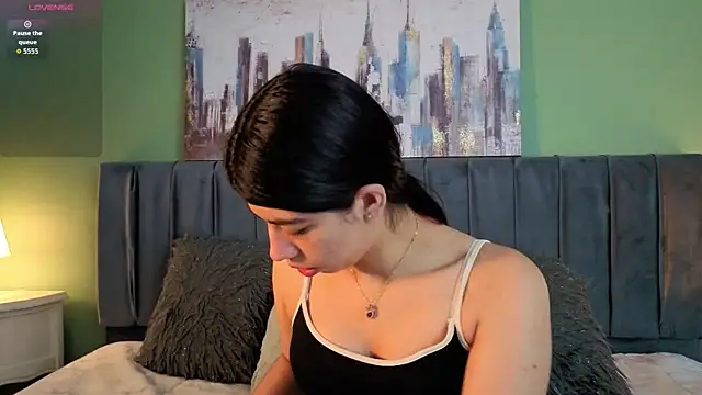 Cassie bloom online show from 26, 3, 2026