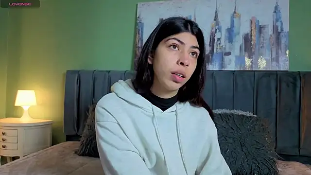 Cassie bloom online show from 31, 3, 2026