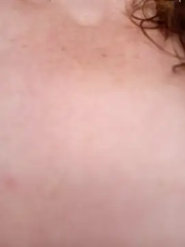 Snapshot of chanel-2025 chatting on 24, 3, 2026 chanel-2025 online show from 24, 3, 2026