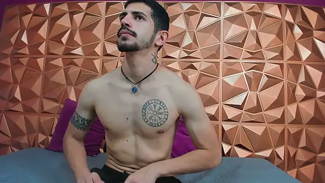 AlejandroStormm online show from 20, 11, 2025