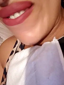 Snapshot of Sexlove1xo chatting on 2, 11, 2025 Sexlove1xo online show from 2, 11, 2025