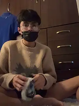 twinkperu18 online show from 28, 10, 2025