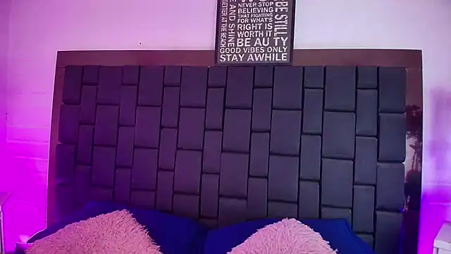 Snapshot of Lexi_Howard_ chatting on 29, 9, 2025 Lexi Howard  online show from 29, 9, 2025