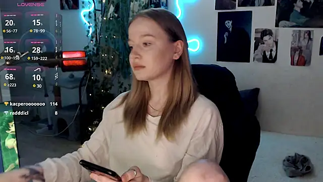 Snapshot of lissallor_ chatting on 5, 3, 2025 lissallor  online show from 5, 3, 2025