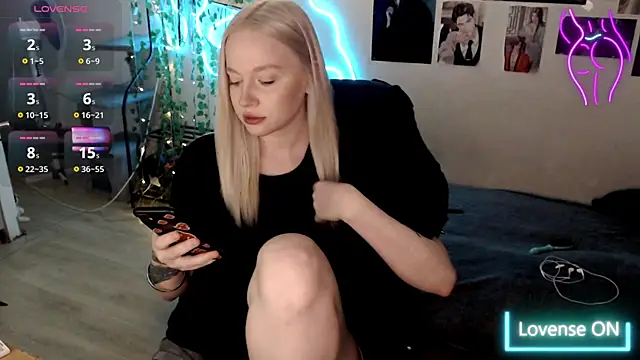 Snapshot of lissallor_ chatting on 21, 3, 2025 lissallor  online show from 21, 3, 2025