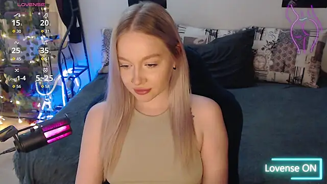 Snapshot of lissallor_ chatting on 26, 10, 2025 lissallor  online show from 26, 10, 2025