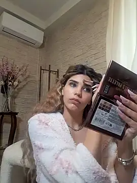 Bella Posh online show from 21, 2, 2026