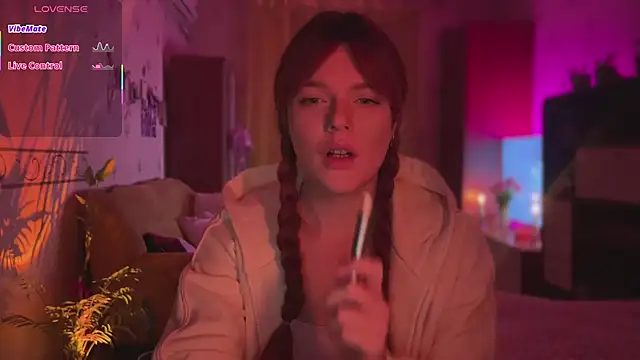 Snapshot of CherryRed_Girl chatting on 22, 2, 2026 CherryRed Girl online show from 22, 2, 2026