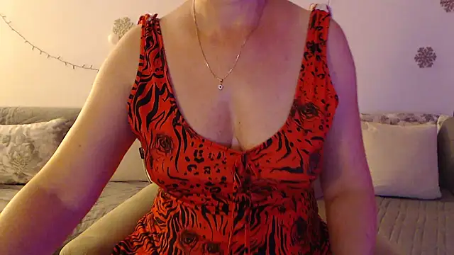 YourfantasyGiuly online show from 8, 7, 2026