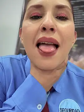 Megan-01- online show from 28, 11, 2025