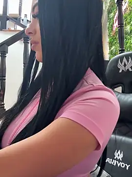 Snapshot of Antonella_Smiith_ chatting on 12, 11, 2025 Antonella Smiith online show from 12, 11, 2025