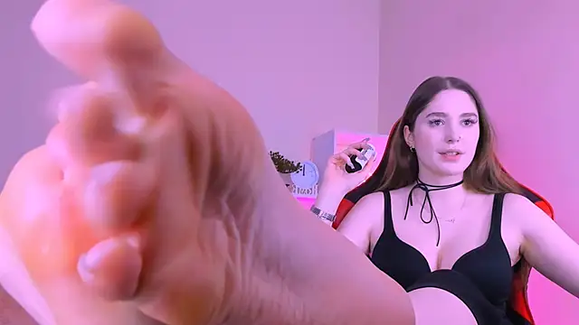 hazel sullivan online show from 2, 10, 2025