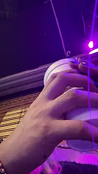 ScarletThompsonx online show from 12, 4, 2026