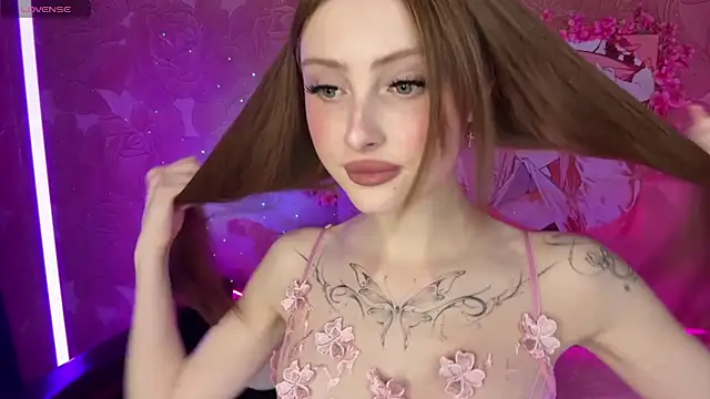 Adele kawaii online show from 28, 10, 2025