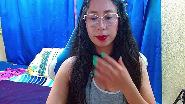 Snapshot of Gia_leinn chatting on 16, 5, 2026 Gia leinn online show from 16, 5, 2026